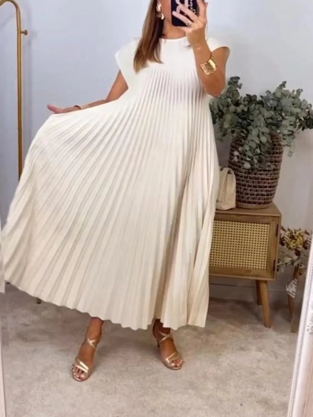Full Size Pleated Round Neck Maxi Dress Plus Size - Jamesilva